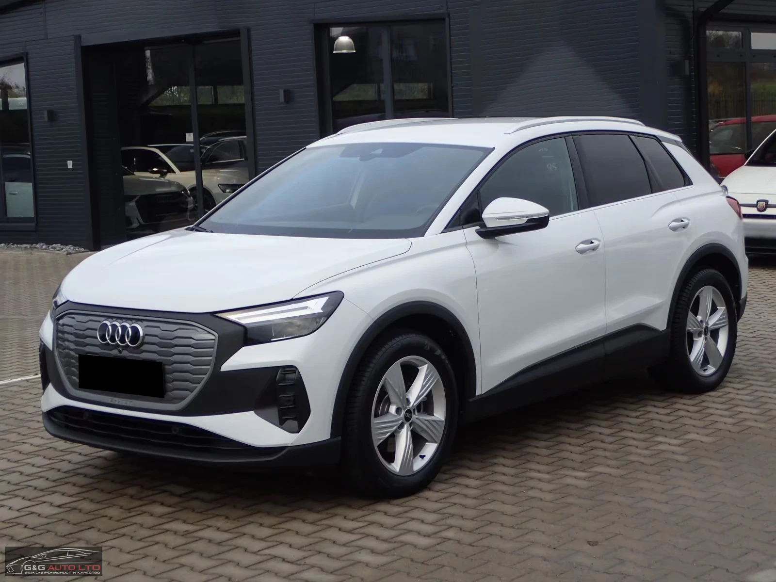 Audi Q4