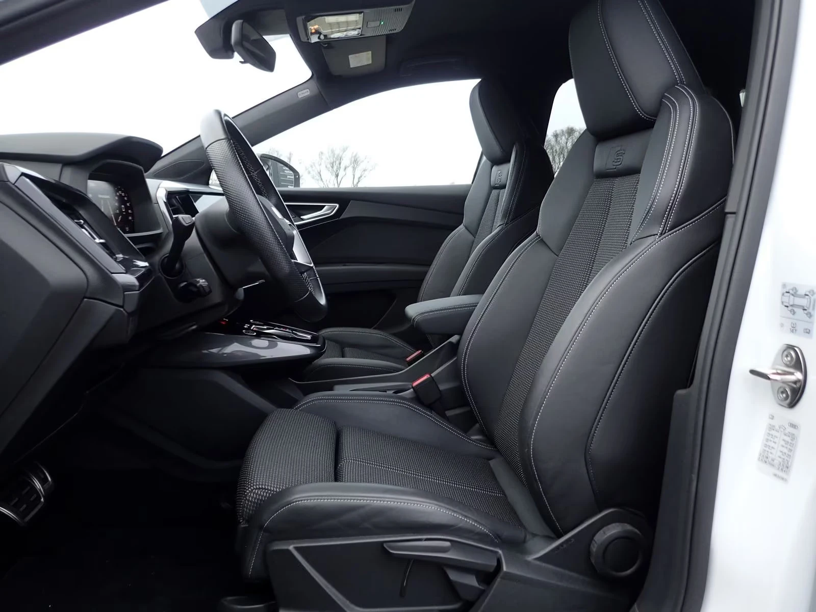 2021 Audi Q4 Etron35 170HP S-LINE CAM KEYLESS NAVI DIGITAL 840v — 12