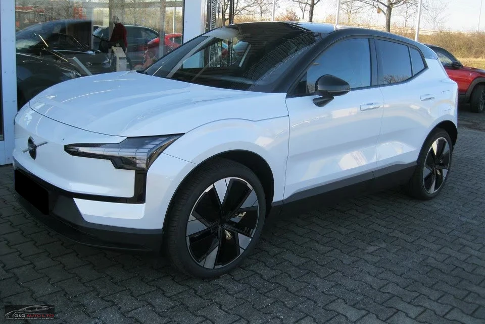 Volvo EX30