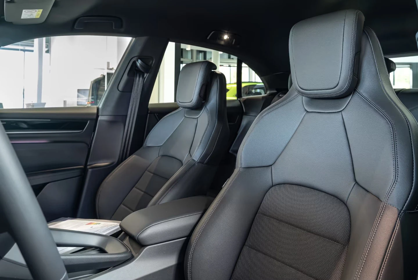 2025 Porsche Macan OFFROAD-DSGN 360HP 360 ACC BOSE 21 854v — 13