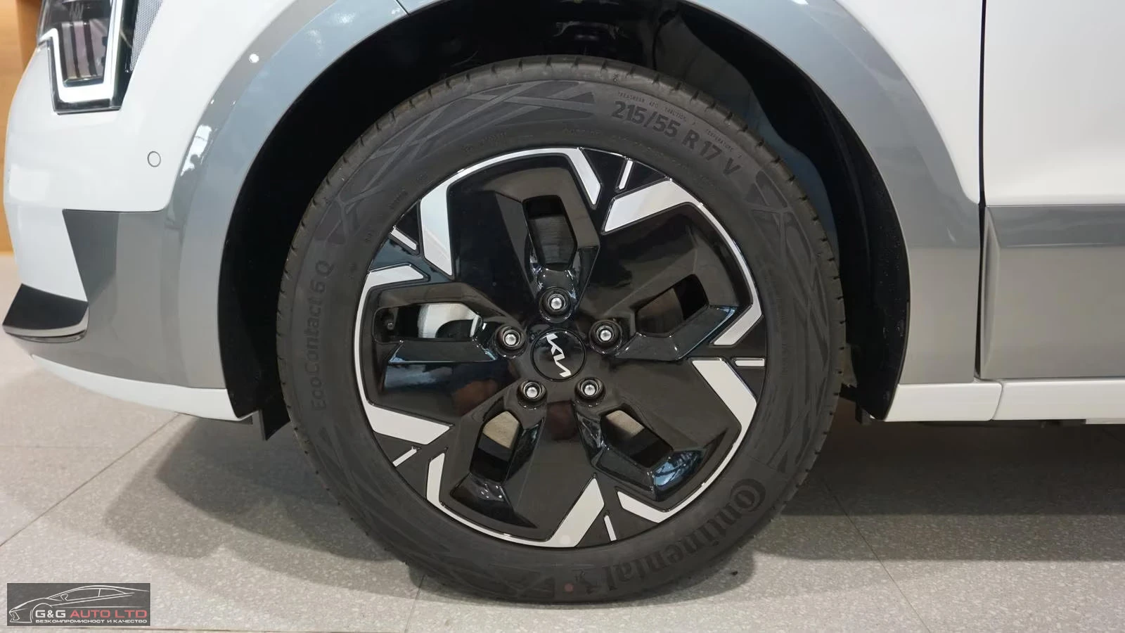 2025 Kia Niro INSPIRATION 204HP HUD NAVI CAM ACC LED 692g — 14