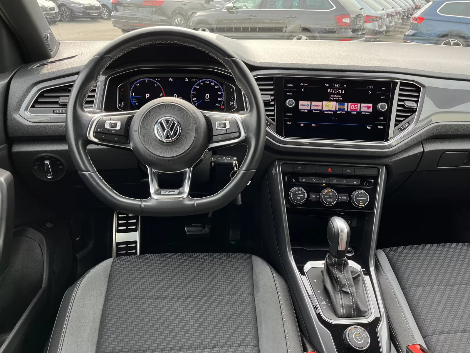 2020 Volkswagen .0TDI 190HP R-LINE 4MOTION DSG AHK ACC CPLAY 729g — 11