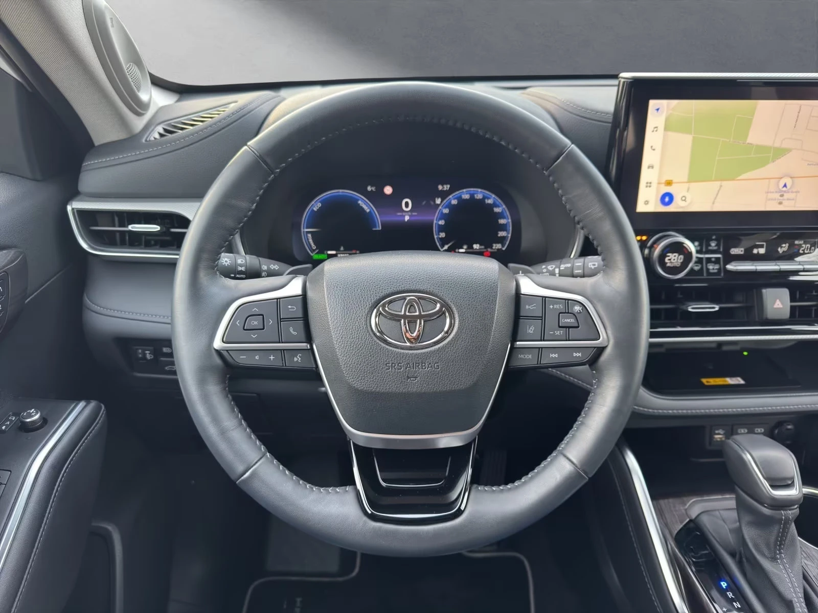 2024 Toyota Highlander LUXURY 247HP 2.5HEV 7S AHK HUD MEMO CAM 784g — 10