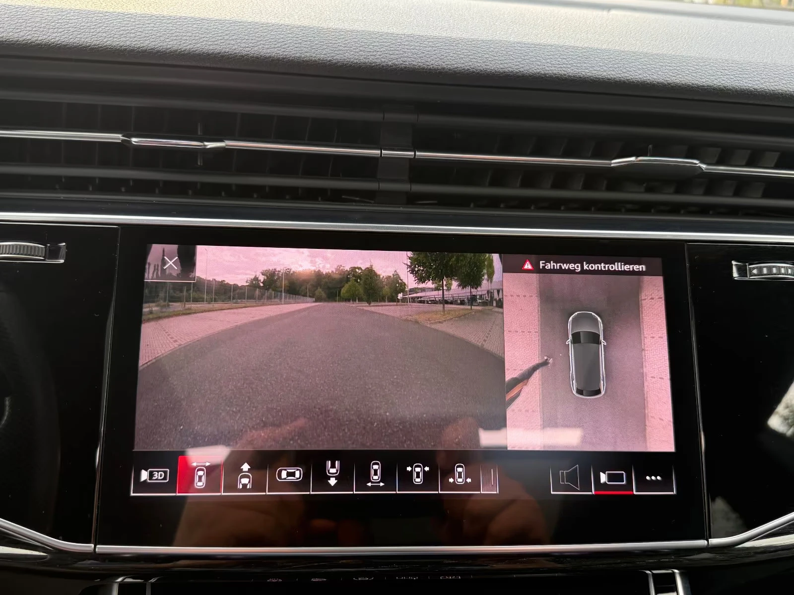 2019 Audi Q8 50TDI 286HP MATRIXB&O 22 360 PANO 959vpr — 11