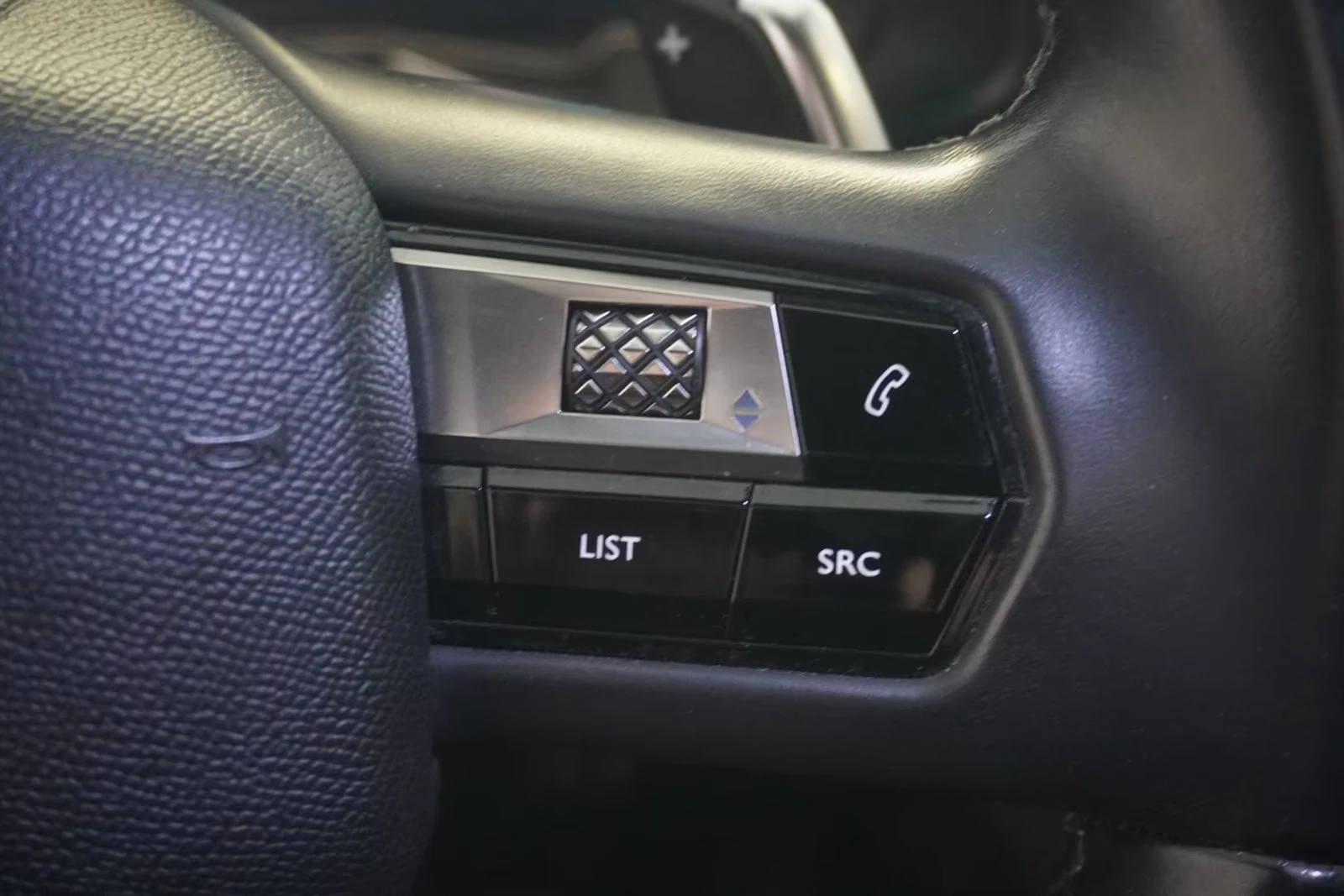 2021 DS DS 7 Crossback 1.6PHEV 224HP E-TENSE CAM LED NAVI DIGI 814g — 11