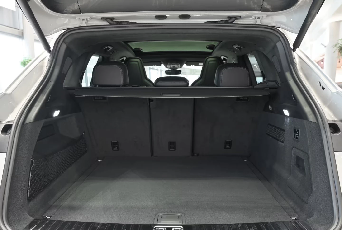 2025 Porsche Cayenne GTS 500HP BOSE MULTISCREEN 360 PANO 993v — 6