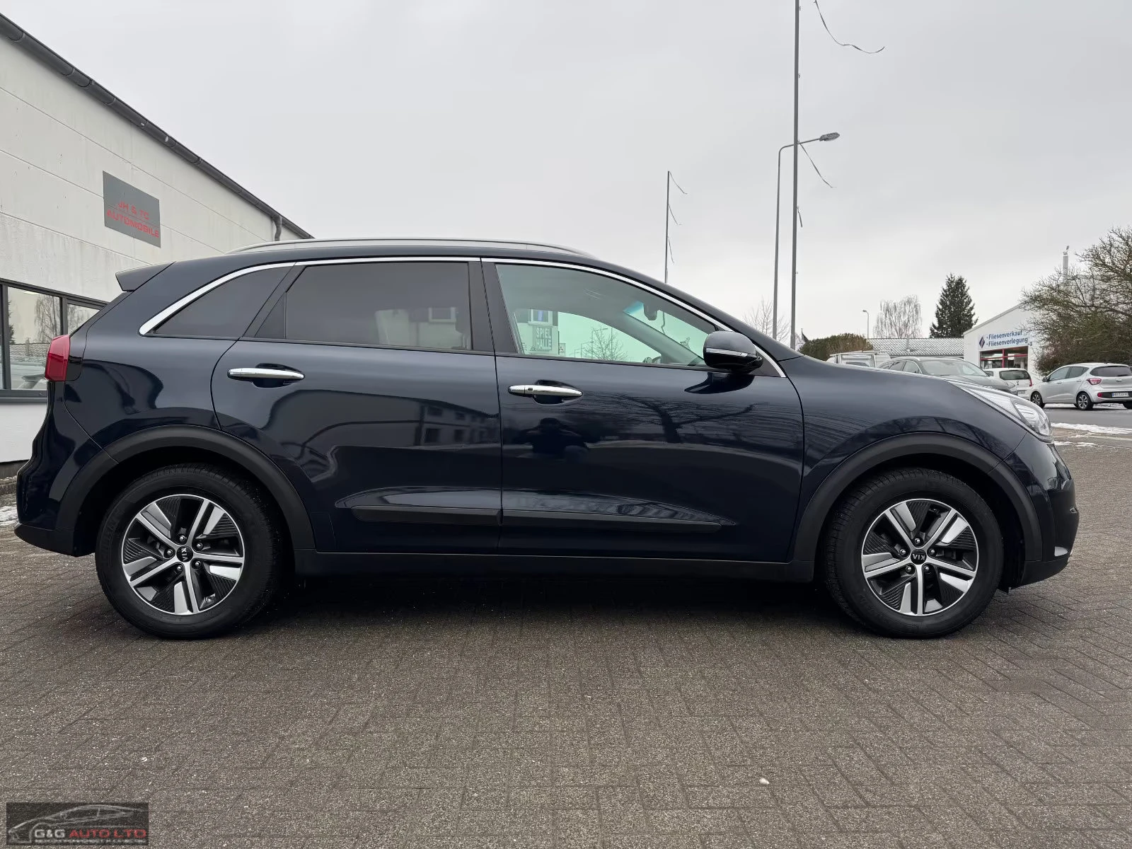 2017 Kia Niro 1.6HEV 141HP SPIRIT CAM JBL NAVI ACC LED 835gpr — 6