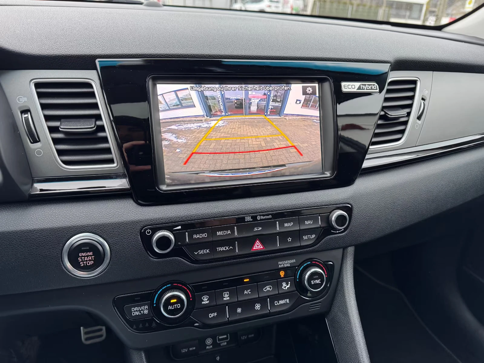 2017 Kia Niro 1.6HEV 141HP SPIRIT CAM JBL NAVI ACC LED 835gpr — 12