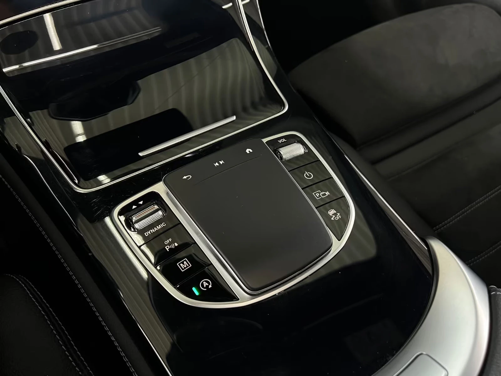 2020 Mercedes-Benz GLC 400 d 4MATIC 330HP AMG-LINE PANO HUD CAM MEMO AHK 852g — 12