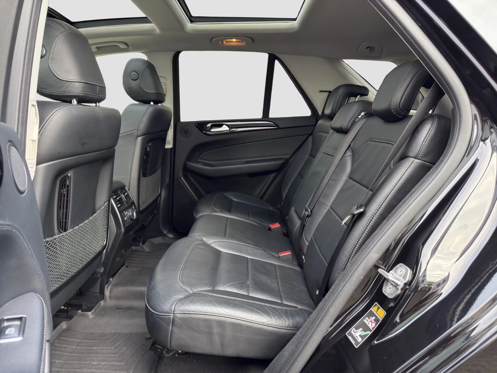 2018 Mercedes-Benz GLE 400 4MATIC 330HP AMG PANO MASSAGE DIST. 360 MEMO 855g — 14