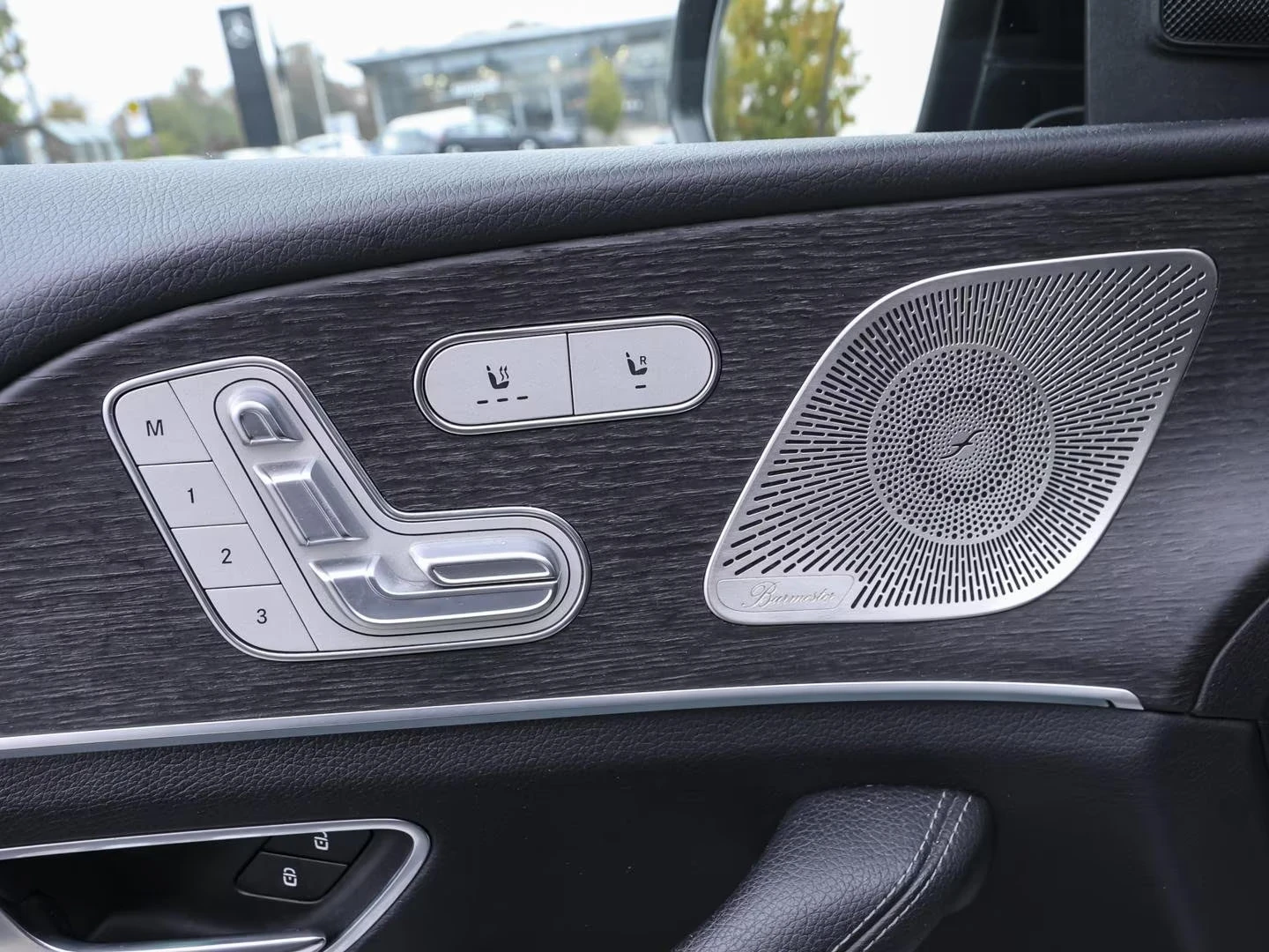 2022 Mercedes-Benz GLE 300 AMG 272HP 4M PANO DIGITAL 360 109z — 12