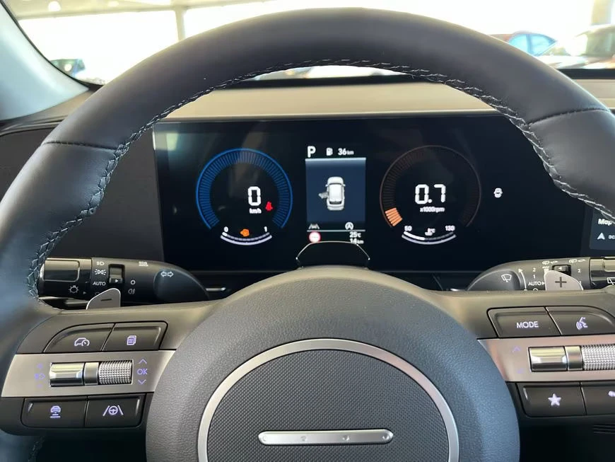 2025 Hyundai Kona 1.6T-GDI 137HP SELECT DCT CAM LED NAVI KLESS 891g — 6