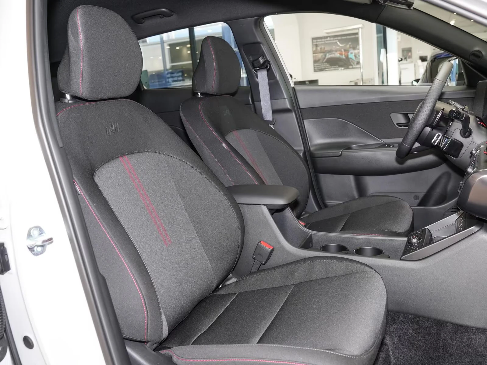 2026 Hyundai Kona НОВ!1.6T-GDI 150HP N-LINE DCT CPLAY KLESS 892gpr — 11