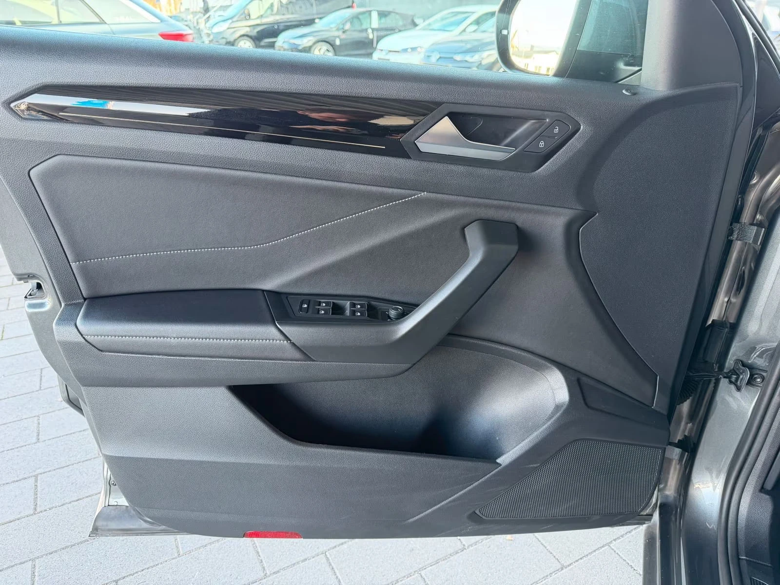 2022 Volkswagen .0TDI 150HP R-LINE 4M CAM ACC 133z — 15