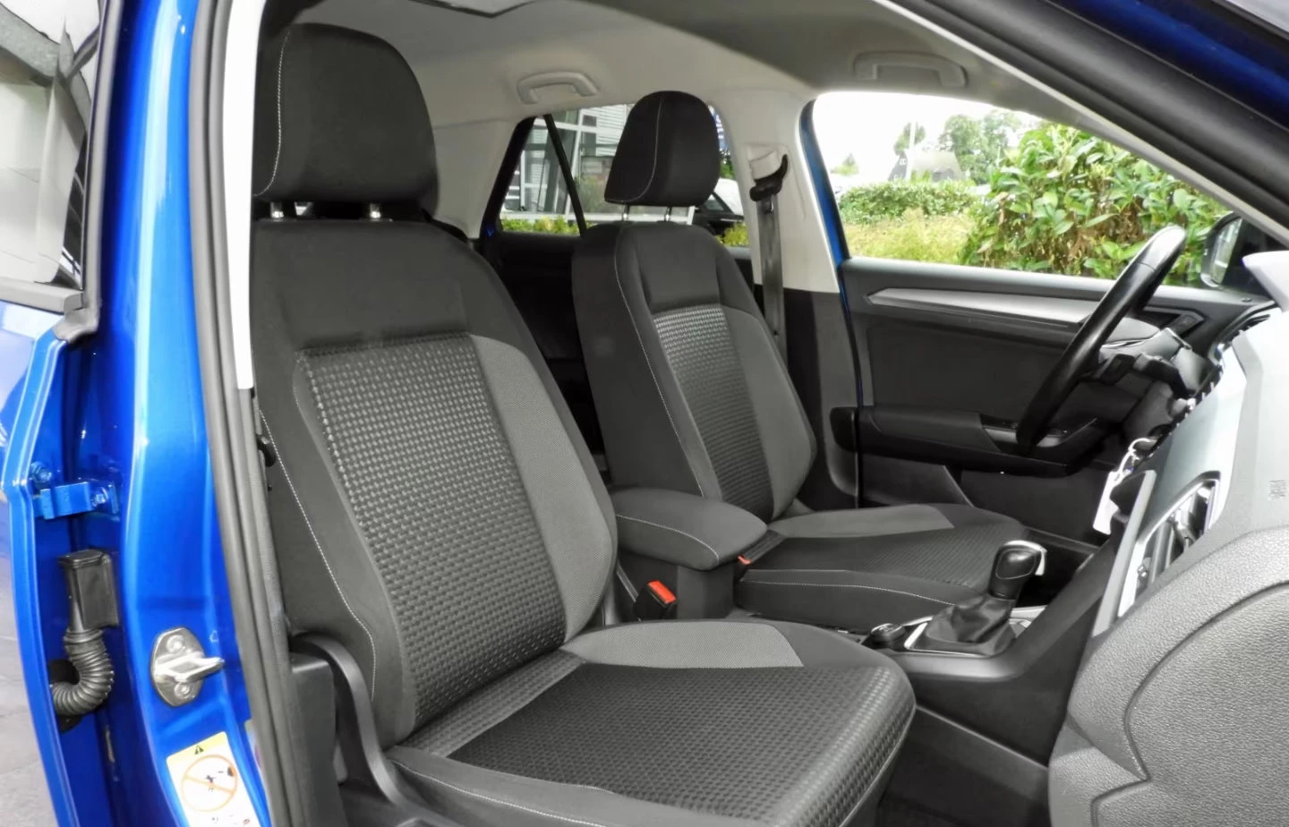 2021 Volkswagen .0TDI 150HP R-LINE 4M CAM ACC 134z — 13
