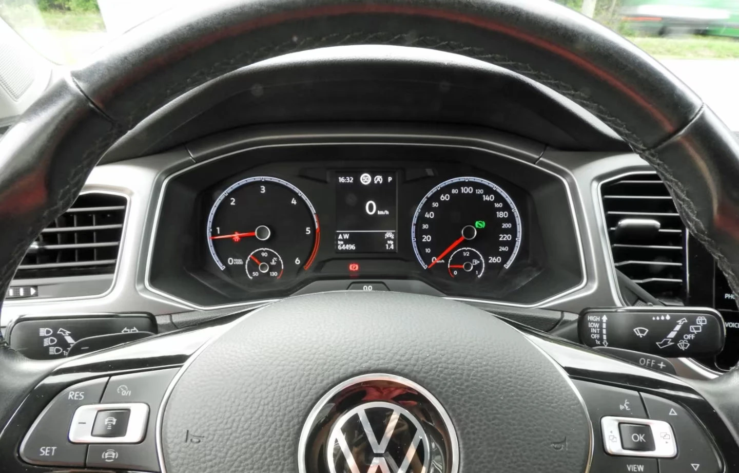 2021 Volkswagen .0TDI 150HP R-LINE 4M CAM ACC 134z — 11