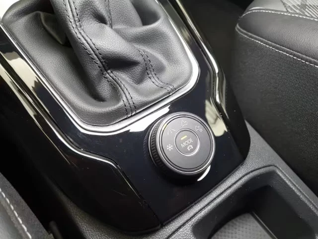2023 Volkswagen .0TDI 150HP R-LINE 4M CAM ACC 135z — 12