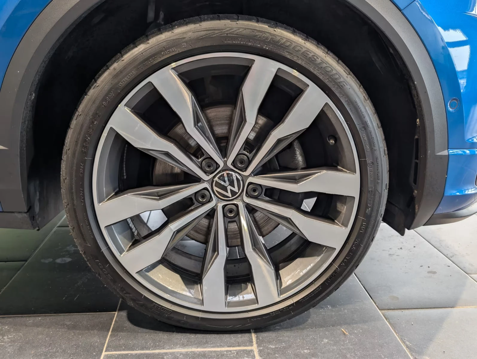 2021 Volkswagen .0TDI 150HP R-LINE 4M CAM ACC 136z — 8