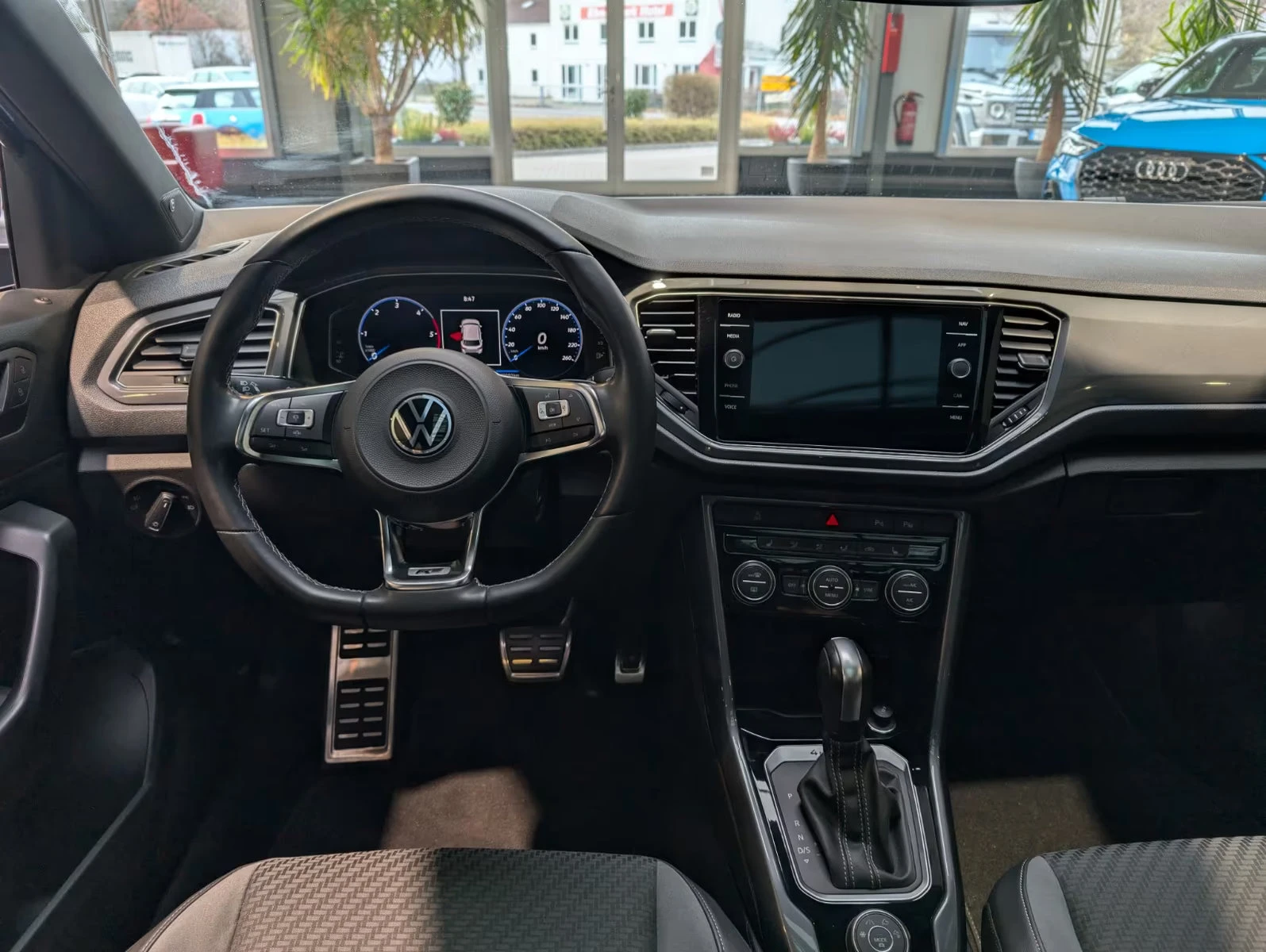 2021 Volkswagen .0TDI 150HP R-LINE 4M CAM ACC 136z — 9