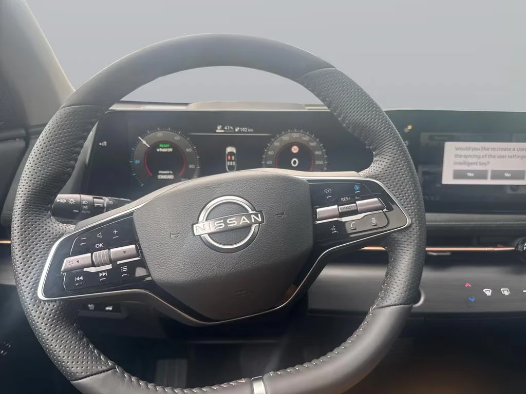 2025 Nissan Ariya EV 306HP EVOLVE-PACK E-4ORCE PANO HUD 360 899g — 8