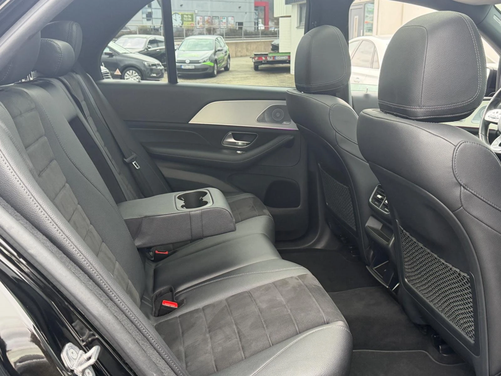 2020 Mercedes-Benz GLE 400 d 4MATIC 330HP AMG PANO BURM AHK 360 LED 956gpr — 10