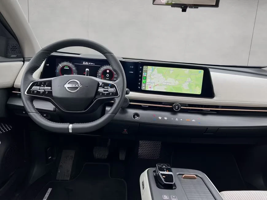 2024 Nissan Ariya EV 306HP ALLRAD EVOLVE-PACK PANO 360 HUD MEMO 200z — 11