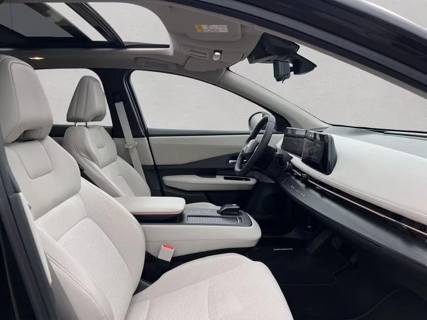 2024 Nissan Ariya EV 306HP ALLRAD EVOLVE-PACK PANO 360 HUD MEMO 200z — 15
