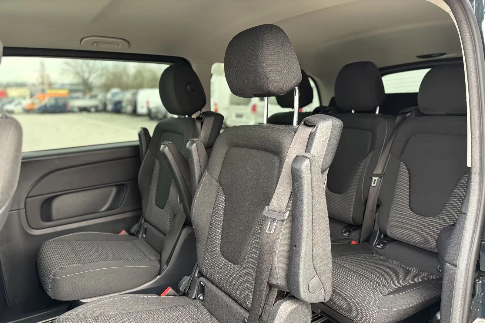 2022 Mercedes-Benz EQV 300 L 204HP 7S NAVI 360 LED CPLAY 982g — 10