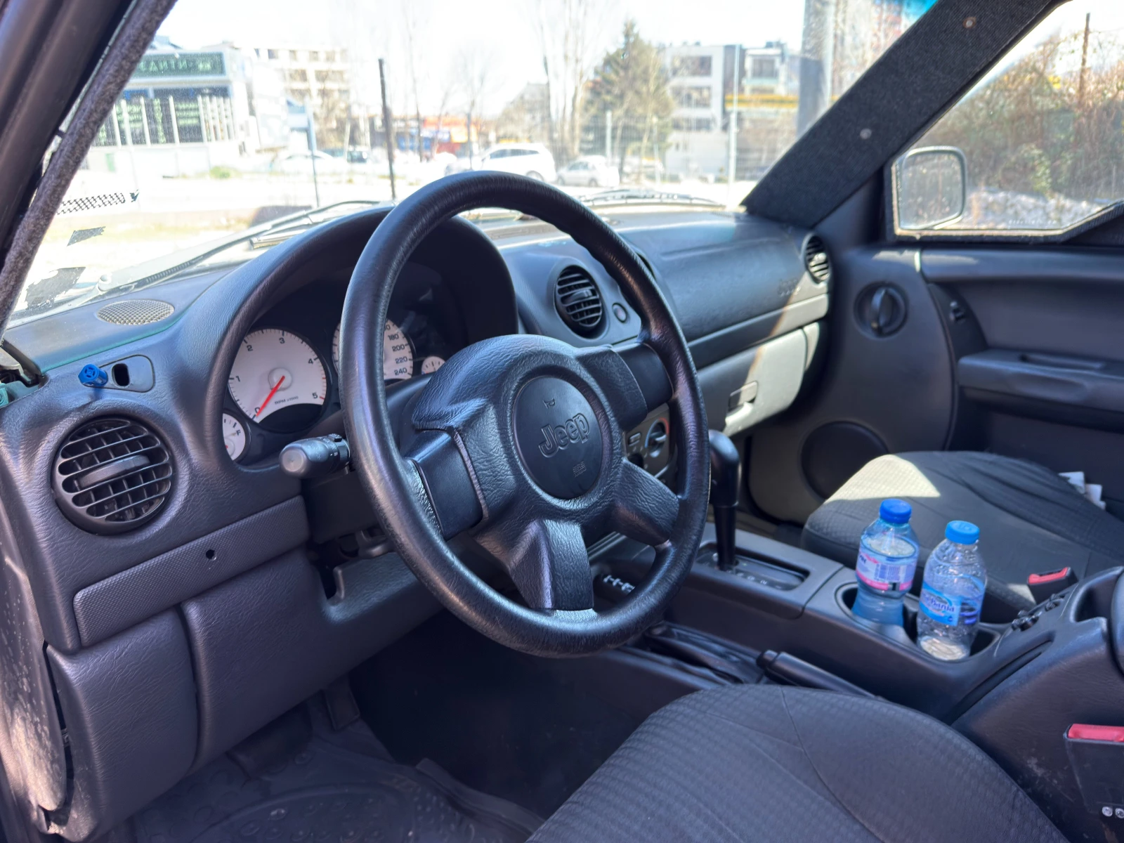 2006 Jeep Cherokee 2.8CRDI 163К.С. БРОНИРАНИ ЦЕНАТА Е ЗА 2-ТЕ — 9