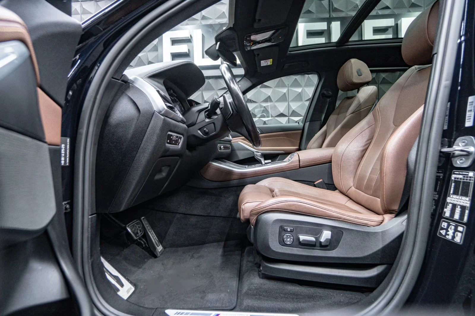 2021 BMW X5 M 50i 530HP PANO LASER 360 H&K KLESS ACC 416z — 11