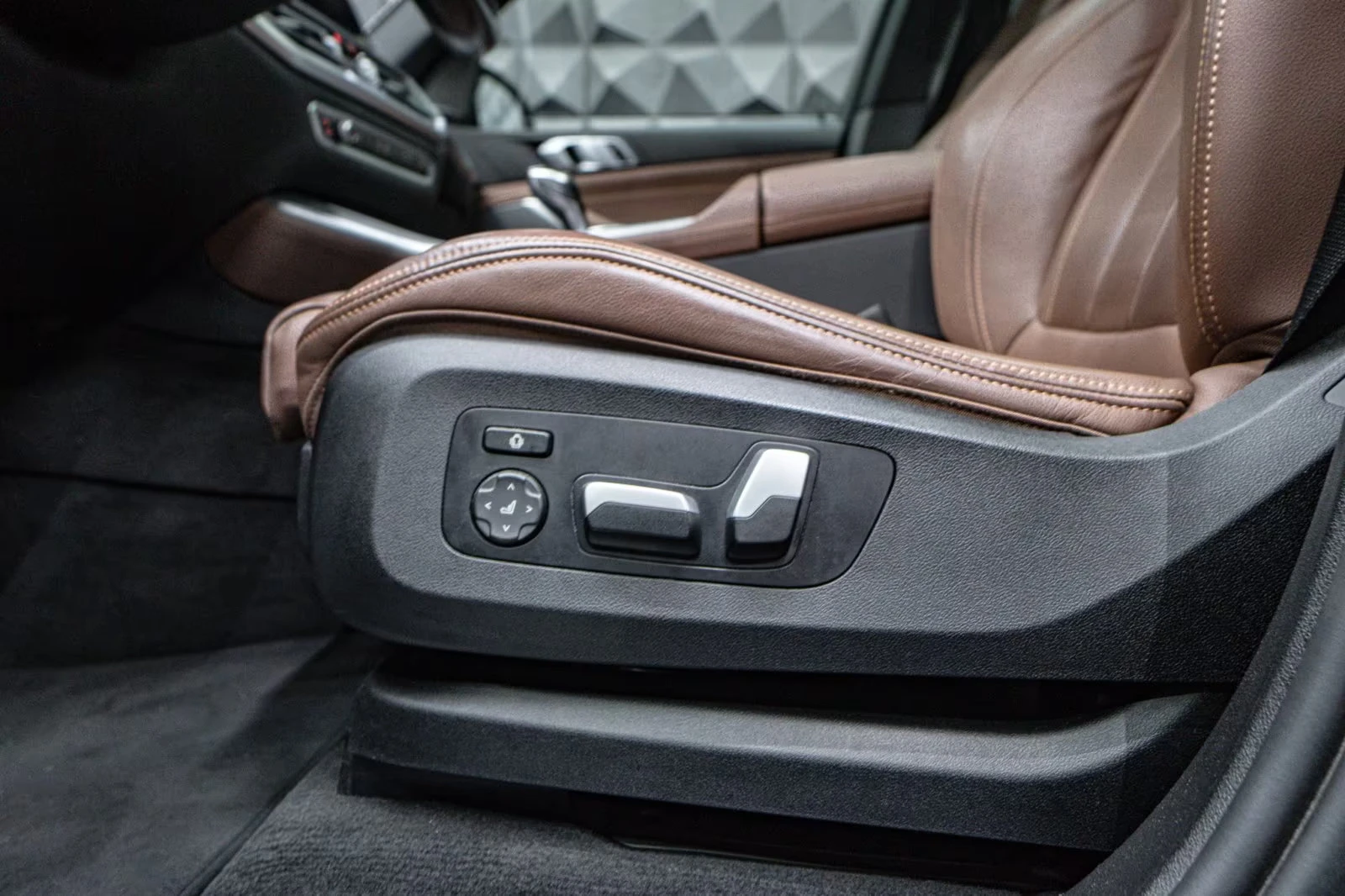 2021 BMW X5 M 50i 530HP PANO LASER 360 H&K KLESS ACC 416z — 12