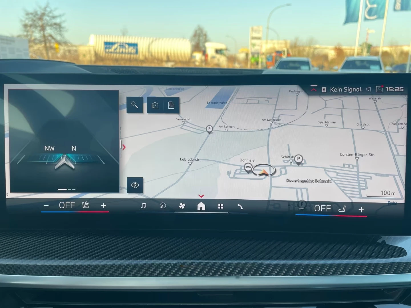 2023 BMW X6 M 60i 530HP PANO 360 H&K MEMO HUD NAVI 325q — 11
