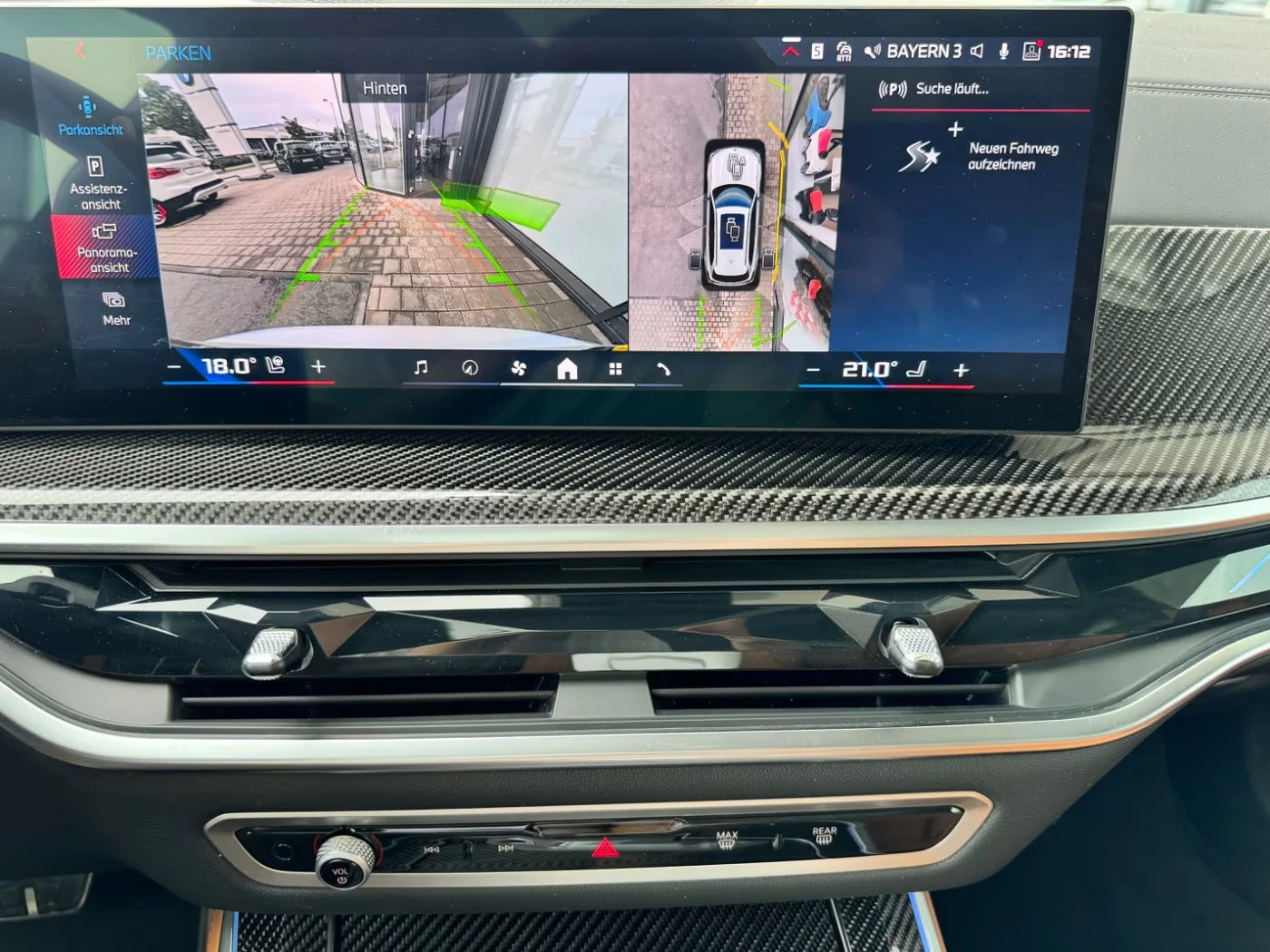 2024 BMW X5 M 60i 530HP SHADOW CARBON H&K 360 MEMO HUD 327q — 11