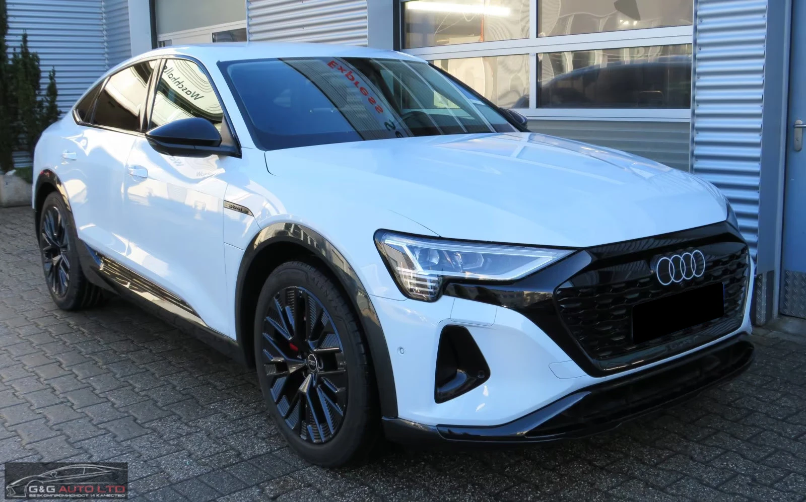 Audi Q8 50 SPORTBACK 340HP QUATTRO BLACK MATRIX CAM 374q 2024